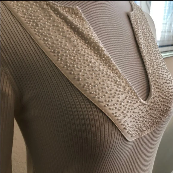 Old navy ivory full sleeves top with beaded deep U neck - Picture 10 of 11